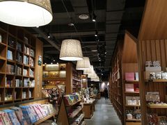 -百新书局(尚悦湾店)