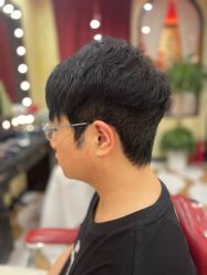 -东方先生国潮男士理发馆