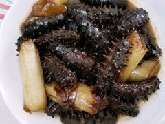 京葱拔鱼烧海参-飞天大厦清真餐厅