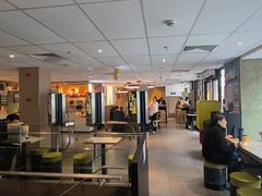 -麦当劳(静安寺店)