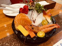 -四海一家自助餐(益田假日广场店)