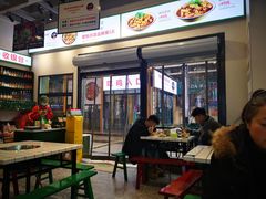 -晓彭肥肠鸡·泡椒鸡火锅(水木天地店)