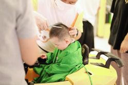 -爆米花儿童美发乐园(布吉华润万象汇店)