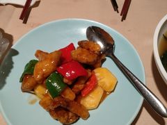 凤梨咕噜黑豚肉-金苑海鲜酒家(来魅力店)