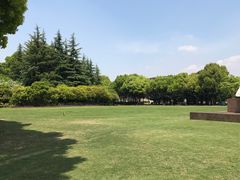 -上海市龙华烈士陵园