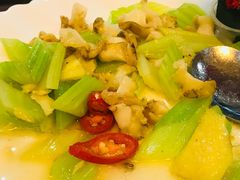 -老钱饭店(后渚港店)