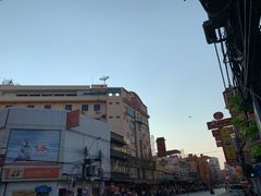 -唐人街(耀华力路)