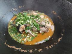 -老刘生态大鱼坊铁锅炖鱼(赛马场店)
