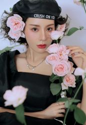 -索菲亚婚纱摄影