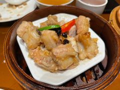 -广州中心皇冠假日酒店·百粤楼