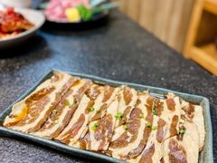 秘制肥牛-草家酱蟹炭火烤肉店(珲春南路一店)