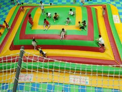 -蒙特利亲子乐园