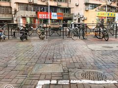 -全家便利店(宜山路站店)