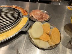 -猪掌柜韩国烤肉(六折店)