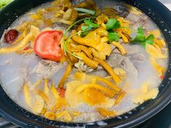 -九寨沟特色牦牛肉汤锅