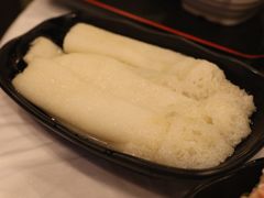 竹荪-鲜入围煮花胶鸡海鲜火锅