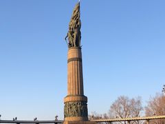 -人民防洪胜利纪念塔