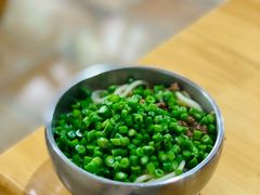 素椒杂酱面-左撇子私房面