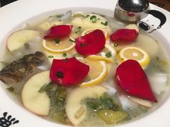 -江渔儿酸菜鱼(奥园广场金发购物中心店)