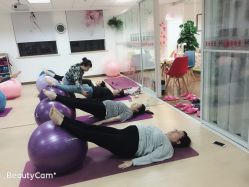 -爱尔乐美孕产瑜伽·普拉提