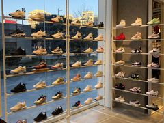 -NIKE KICKS LOUNGE体验店(北京新中关店)