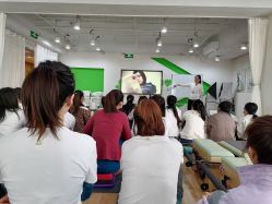 点击看大图 -昕孕瑜伽·孕妇瑜伽·产后修复