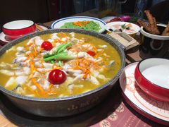 -山城外·非遗酸菜鱼(蜀都万达店)