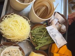-黄潇洒老火锅(九眼桥宏济巷店)