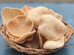 泰国进口龙虾片-萨芭蒂高空花园餐酒吧