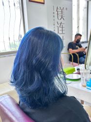 -镁连社·美联社