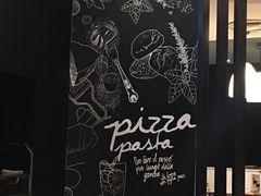 -必胜客(大坪英利店)