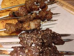 -街角等你.大连海鲜烧烤.经典铁板海鲜串(西安路店)