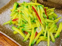 小炒云南瓜丝-滇香肴·云南菜蒸汽石锅鱼(云南北路店)