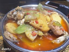 -老闵田螺馆·南昌特色小炒(梦时代店)