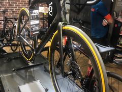 -SPECIALIZED闪电自行车(建国西路店)