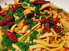 油泼豆皮-老家黄墩饭店