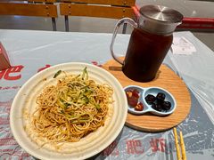-肥肥虾庄·金牌油焖大虾(杨园滨江时代walk店)