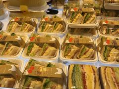 -巴黎贝甜(大宁国际商业广场店)
