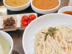 -裕兴记•蟹黄面馆(人民广场店)