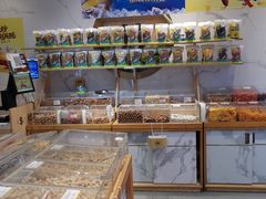 面包甜点陈列柜-粒上皇(虎门万达店)