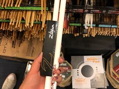 -通利琴行(尖沙咀旗舰店)