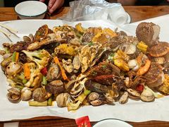 -东来菜馆•手抓海鲜家常菜•海鲜锅贴(鸽子窝店)