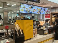 -麦当劳(轻轨曹杨路店)