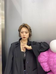 -诗悦发型SALON·圣罗兰店
