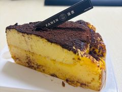 鲜果巴斯克-FANEN法念·烘焙·甜点(万象城店)