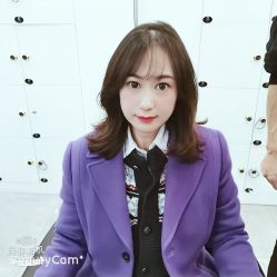 -AYO SALON
