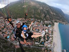 -费特希耶滑翔伞