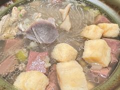 鸭血粉丝煲-南京大牌档(青岛万象城店)