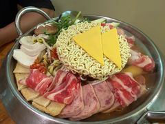 小木屋部队锅-恩你小木屋·韩式料理(假日广场店)