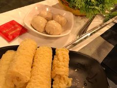 -鲜入围煮花胶鸡海鲜火锅